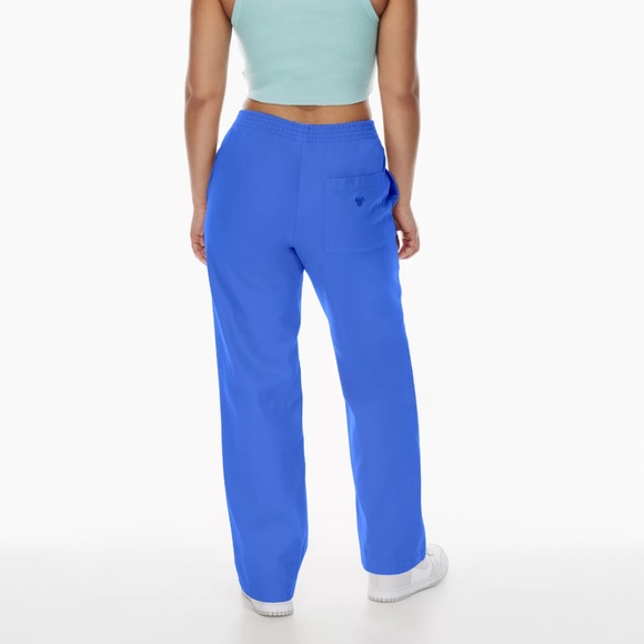 ARITZIA (never worn) Cali Blue Christie straight leg Pant - Picture 2 of 7